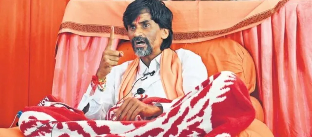 मराठा आरक्षण आंदोलन: मनोज जरांगे ने 20 दिनों बाद अनशन किया समाप्त